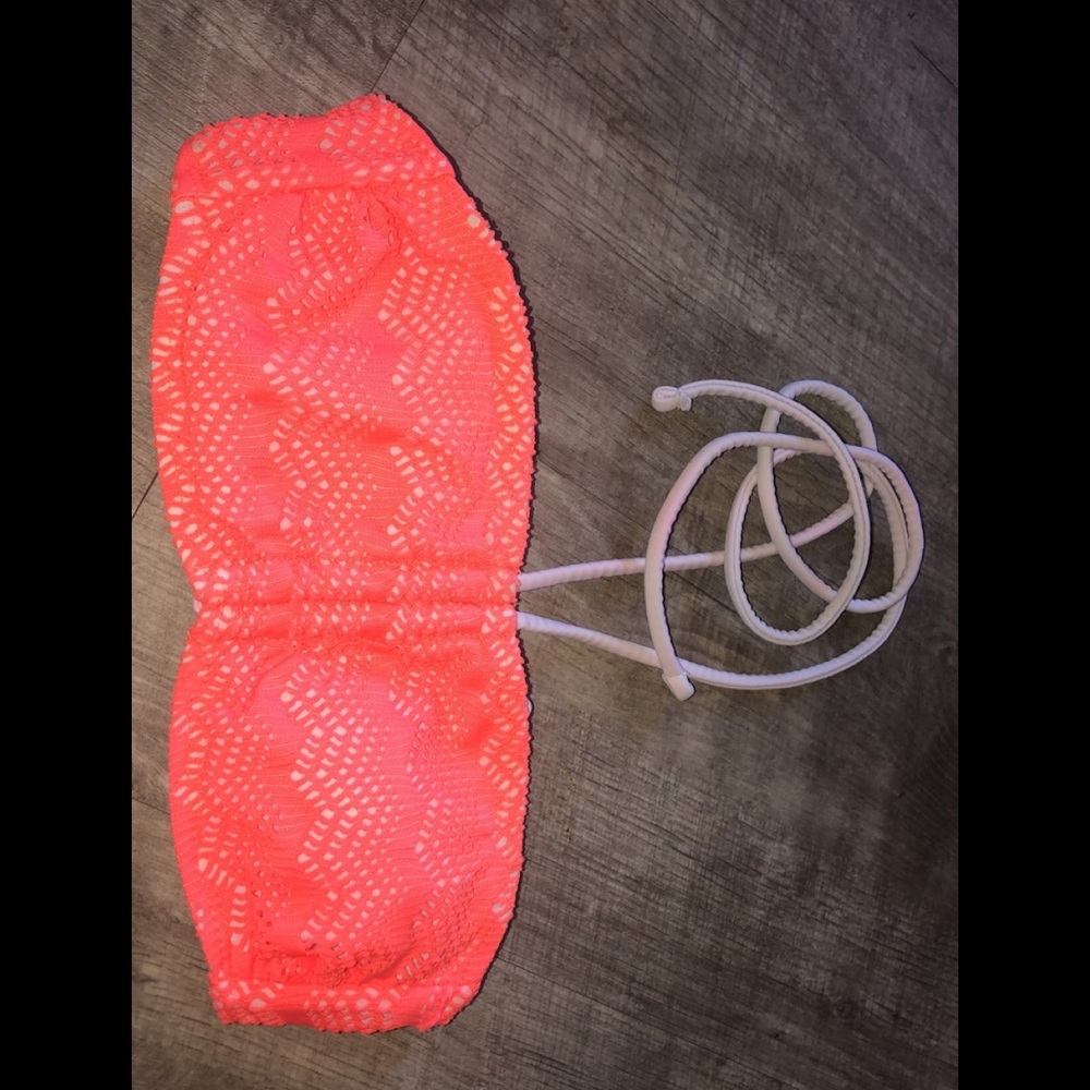 Bathing suit top